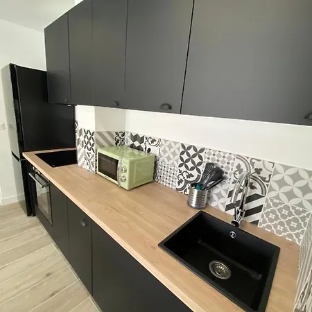 Apartament Magnifique T2 37m2 Centre Vue Au Bord De La Neuf 4 Couchages Balcon Parking Prive Ferme Clim Wifi