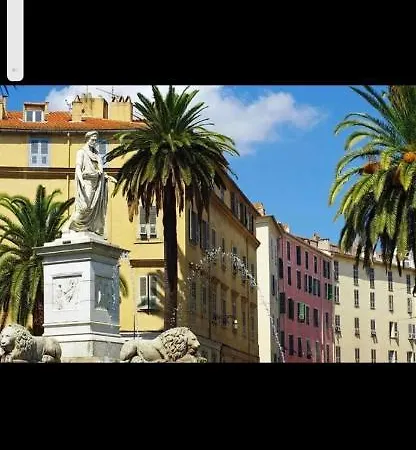 Magnifique T2 37m2 Centre Vue Au Bord De La Neuf 4 Couchages Balcon Parking Prive Ferme Clim Wifi