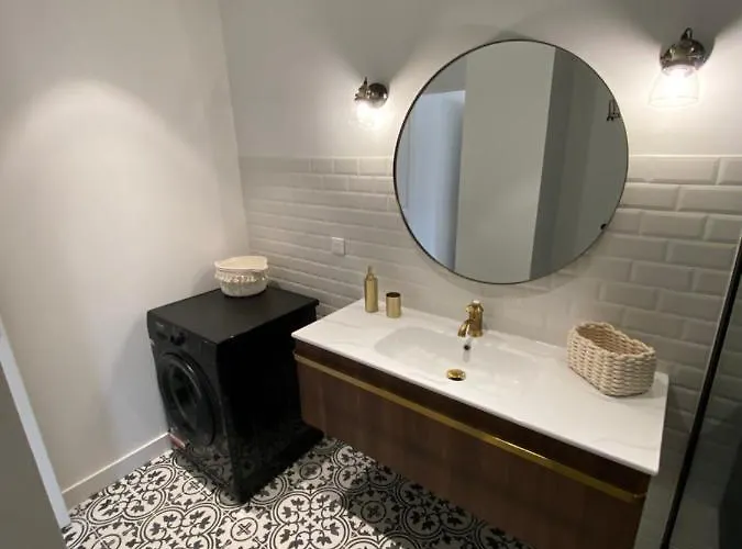 Appartement Magnifique T2 37m2 Centre Vue Au Bord De La Neuf 4 Couchages Balcon Parking Privé Fermé Clim Wifi