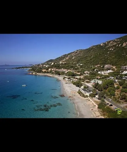 Magnifique T2 37m2 Centre Vue Au Bord De La Neuf 4 Couchages Balcon Parking Privé Fermé Clim Wifi * Ajaccio (Corsica)