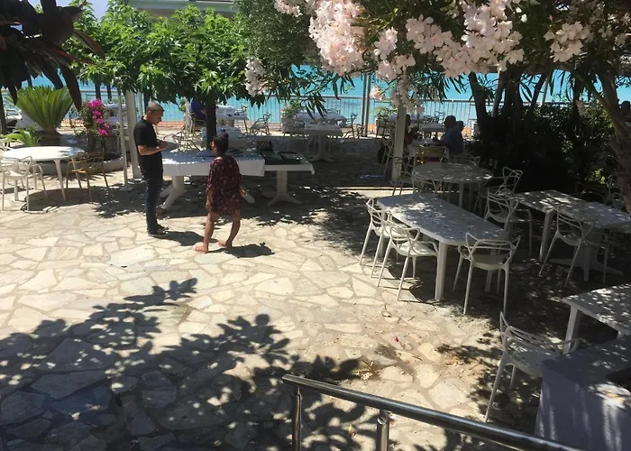 Appartement Magnifique T2 37m2 Centre Vue Au Bord De La Neuf 4 Couchages Balcon Parking Privé Fermé Clim Wifi Ajaccio (Corsica)