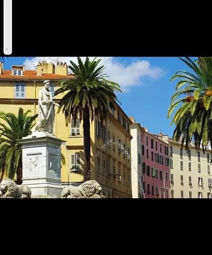 Magnifique T2 37m2 Centre Vue Au Bord De La Neuf 4 Couchages Balcon Parking Privé Fermé Clim Wifi